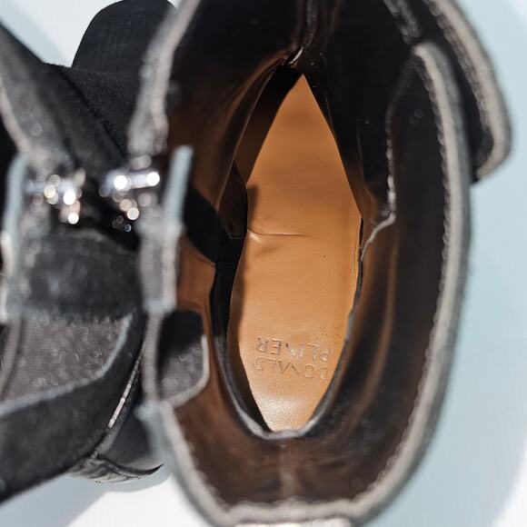 Donald Pliner Kelsee Ankle Boot Womens 9.5 Black Suede Square Toe Heel NEW - Picture 11 of 14